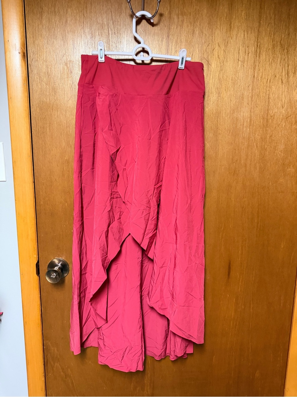 HALARA Fuchsia High-Low Ruffle Maxi Skirt